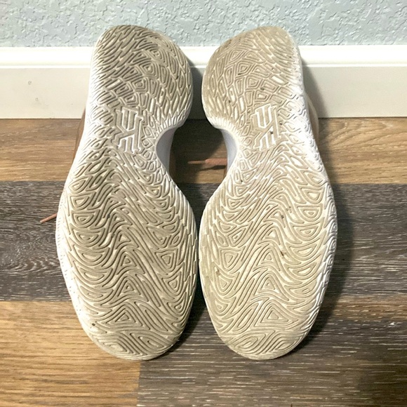 Kyrie 5 Flytrap - Picture 3 of 5